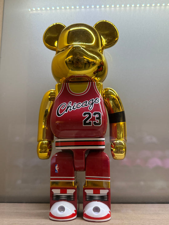 Bearbrick Chicago Bulls #23 (Gold)